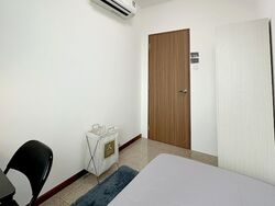 Queens (D3), Condominium #579283041